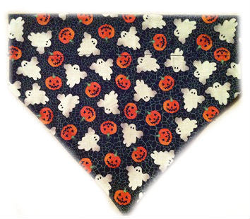 Halloween Over The Collar Dog Scarf With Ghosts