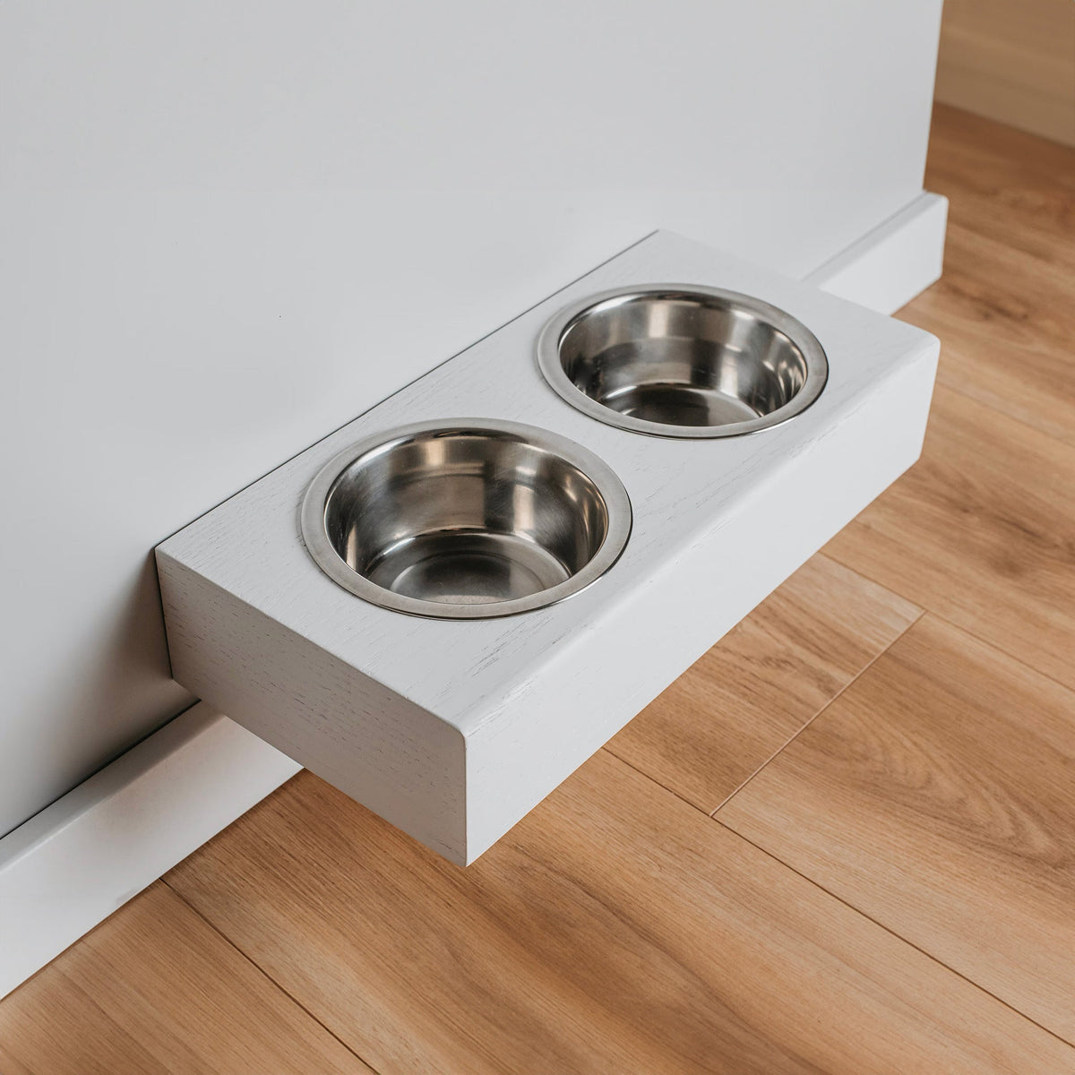 Gamelles surélevé en bois, disponible en 3 tailles pour chiens et chats