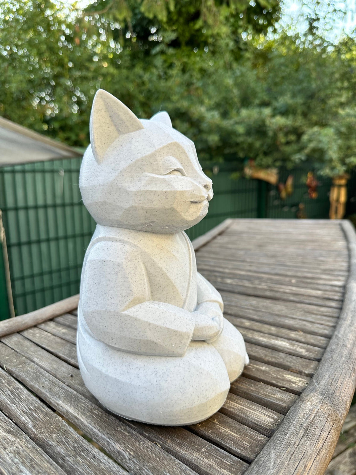 Chat Zen Méditation Low Poly – Décoration intérieure et extérieure
